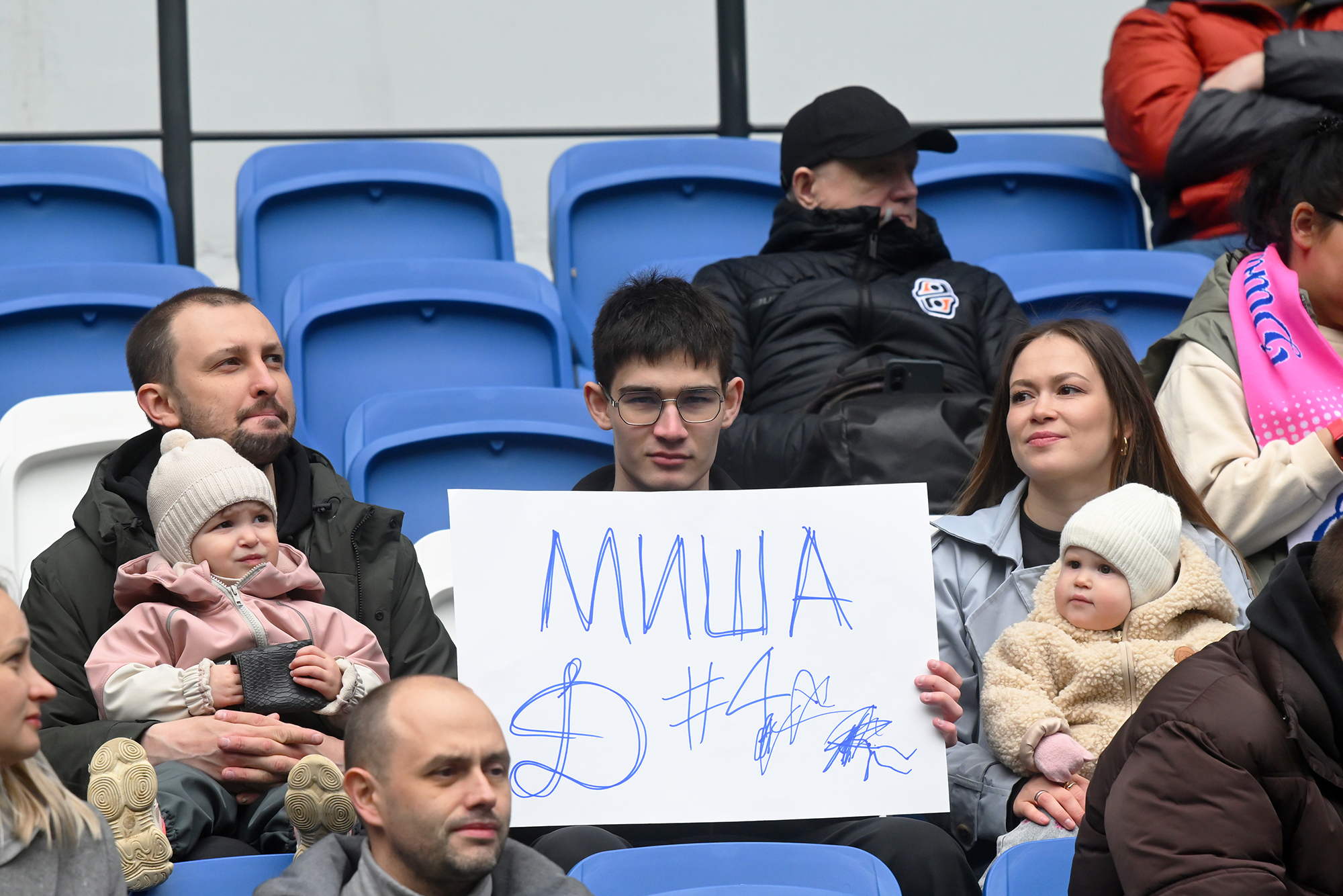 gallery-photo