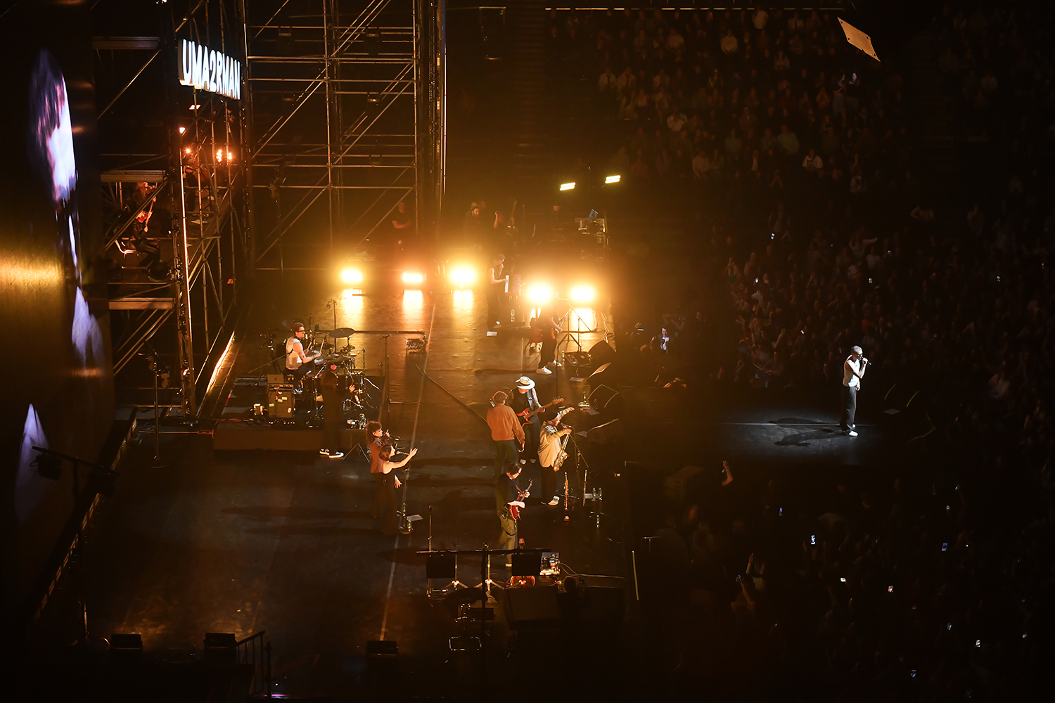 gallery-photo