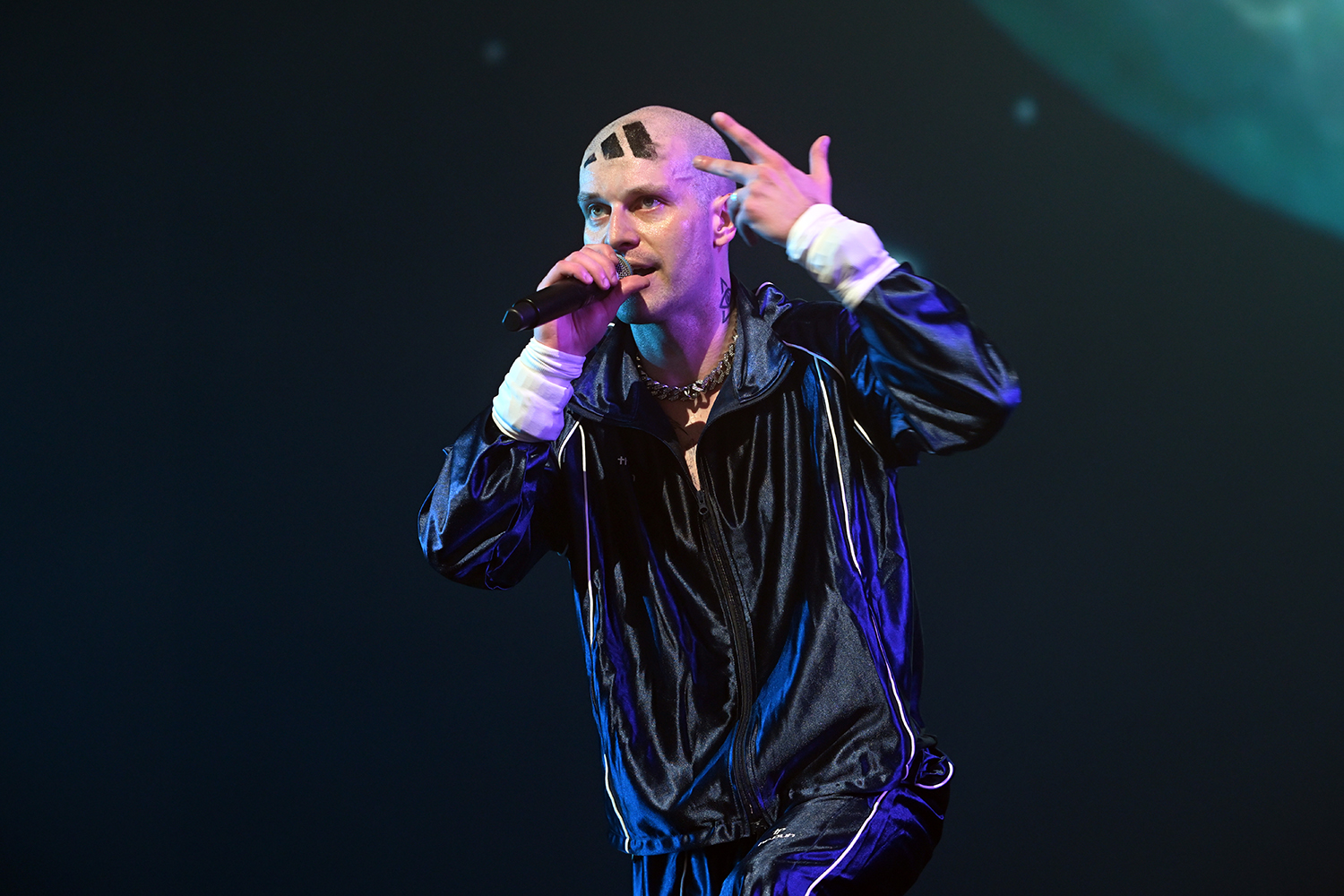 gallery-photo