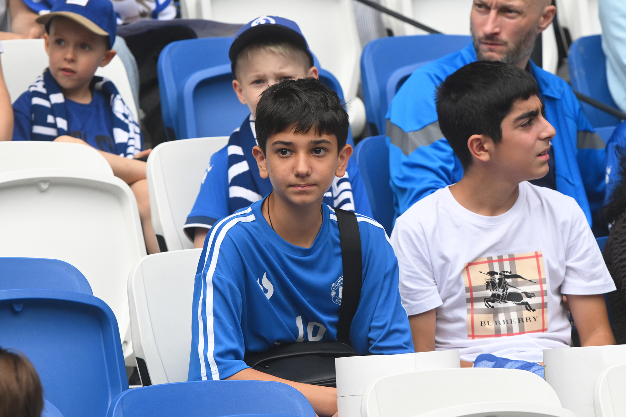 gallery-photo