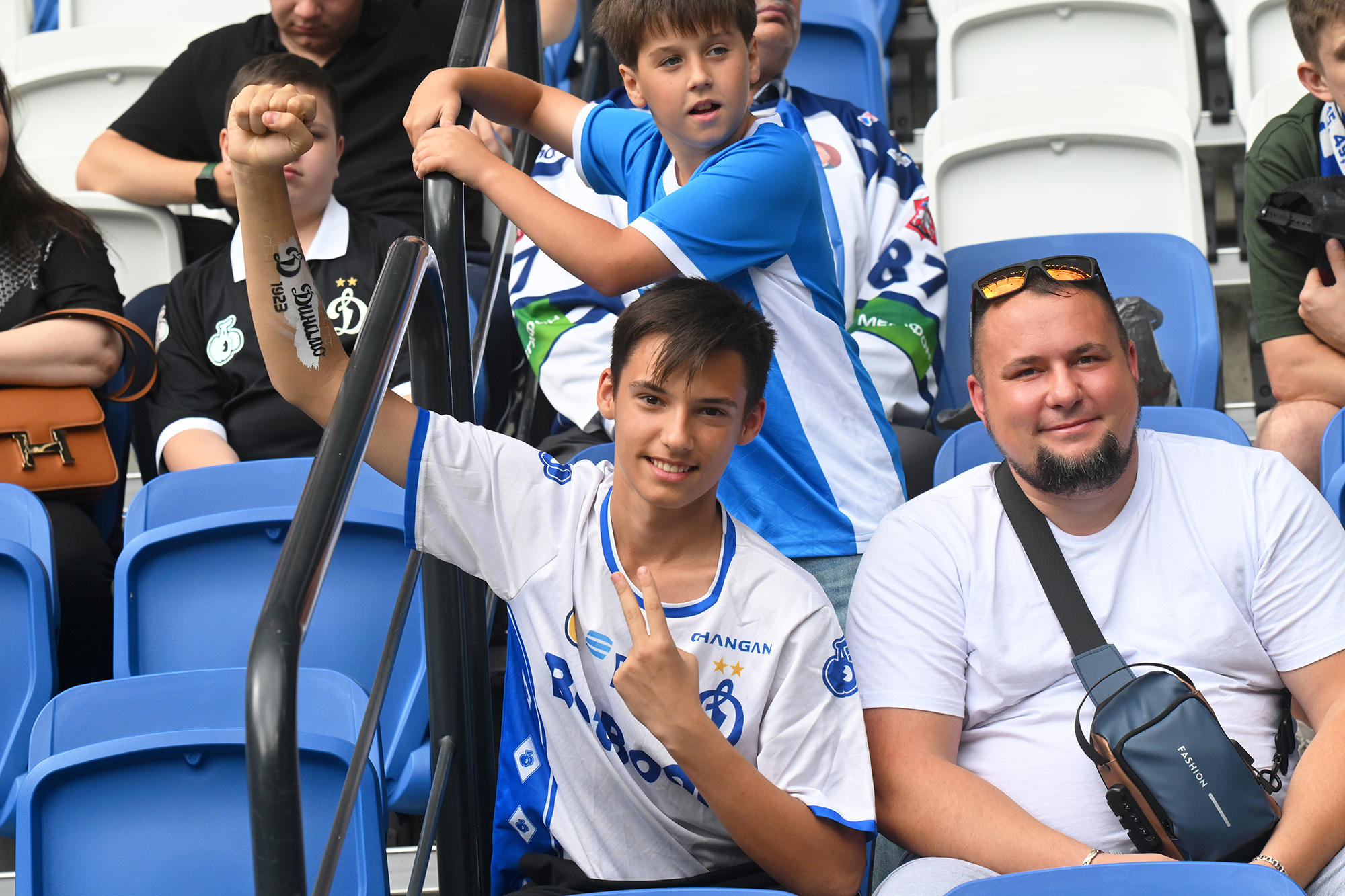 gallery-photo