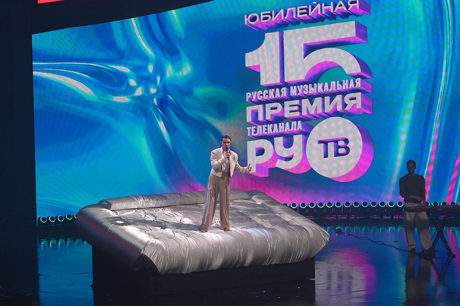 gallery-photo