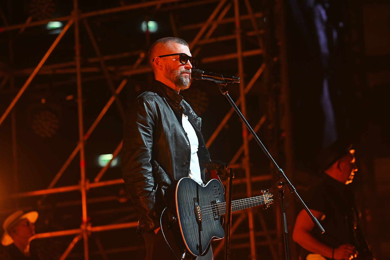 gallery-photo