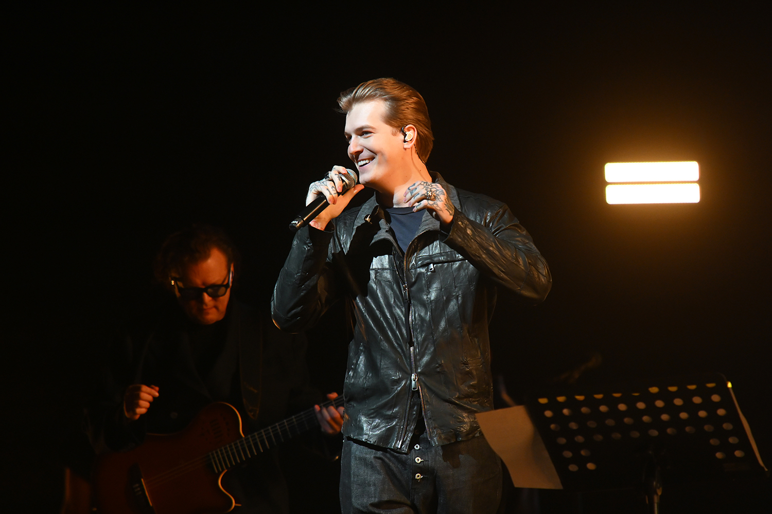gallery-photo