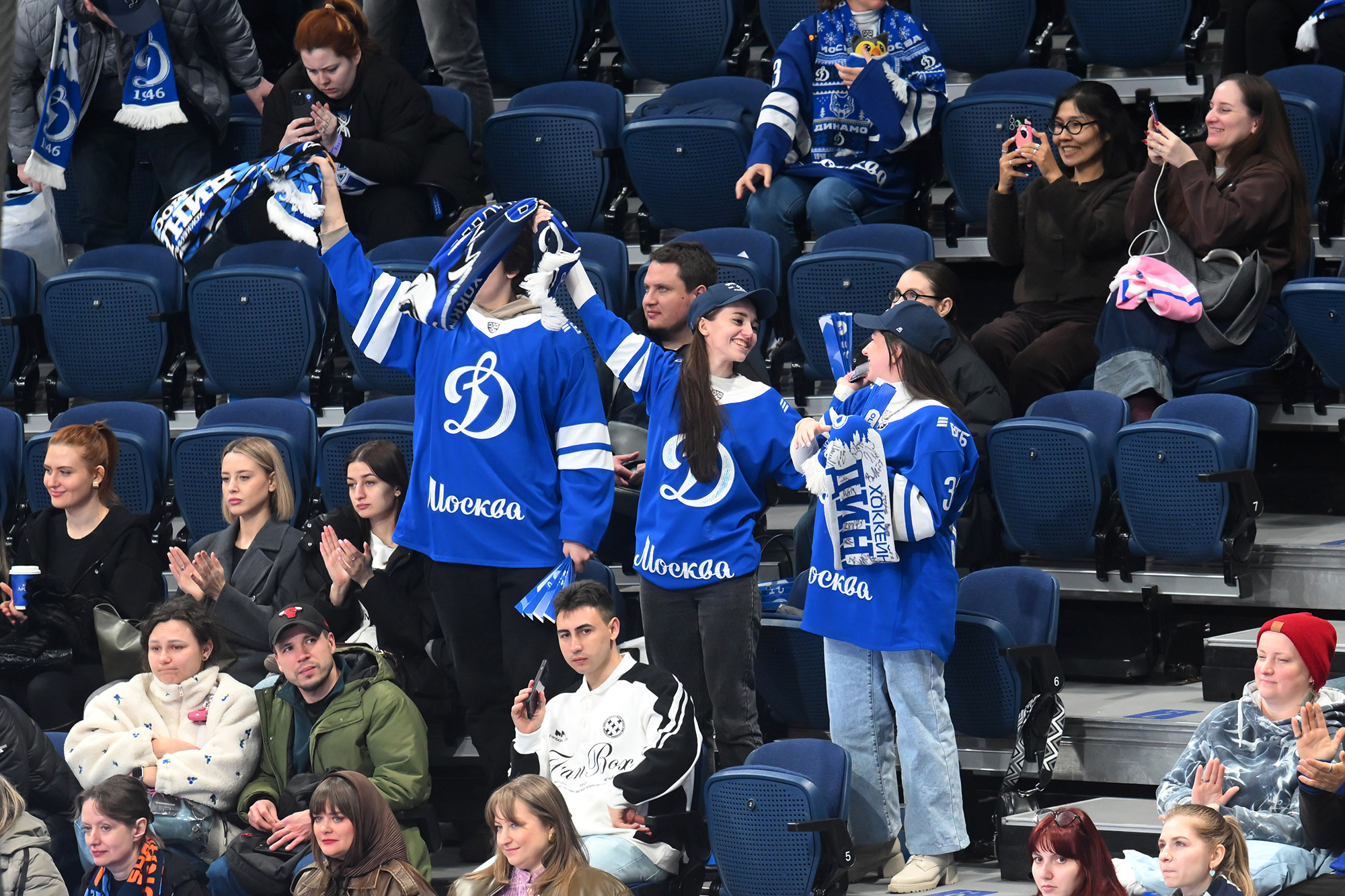 gallery-photo