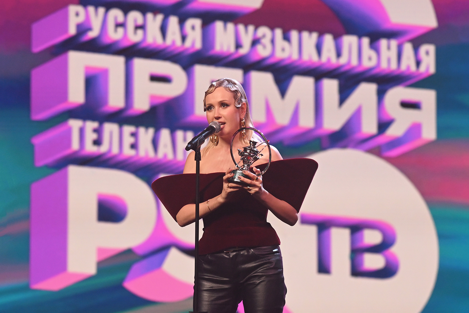 gallery-photo