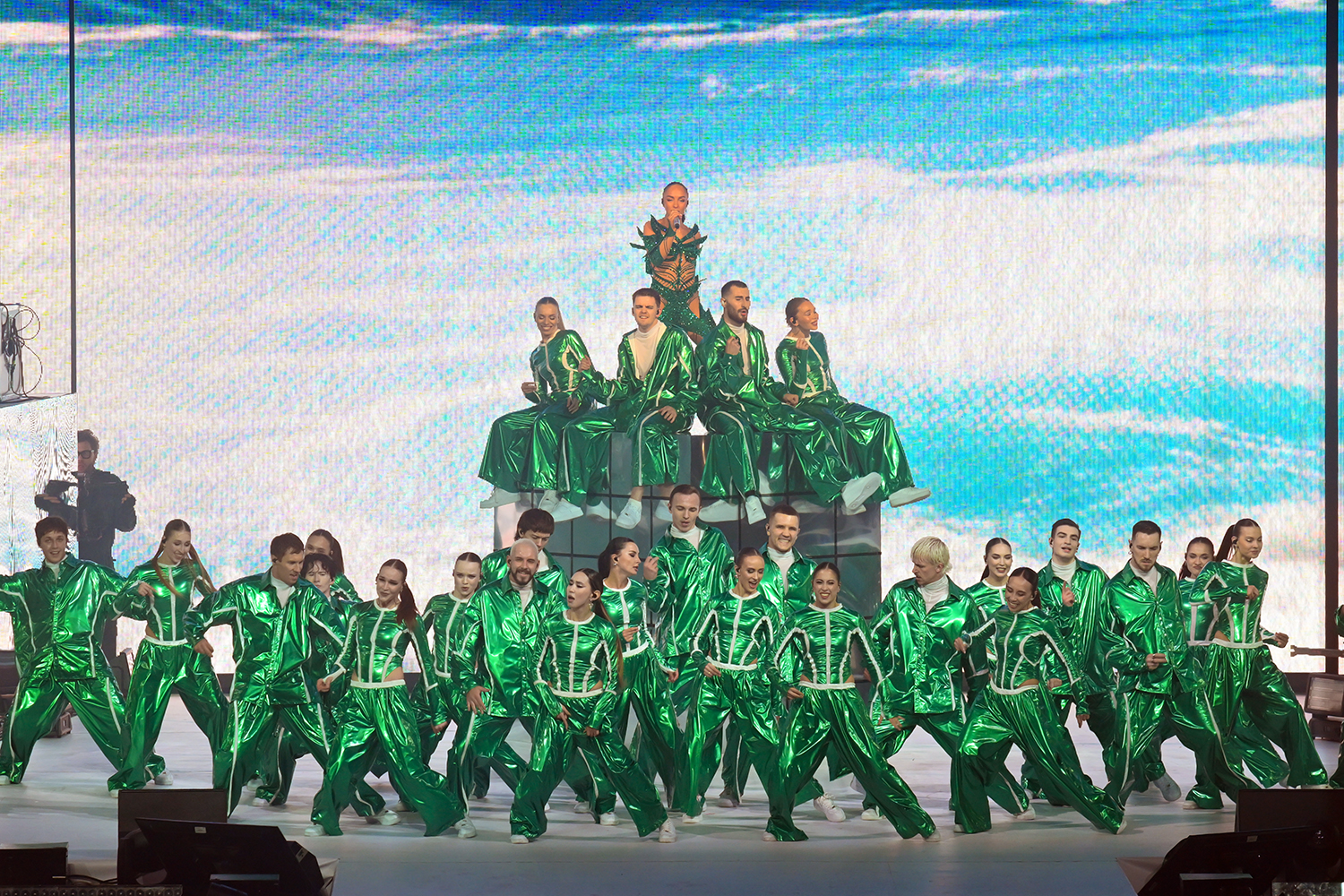 gallery-photo