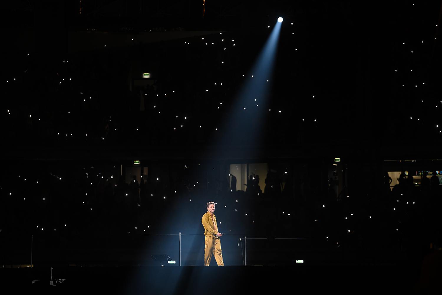 gallery-photo