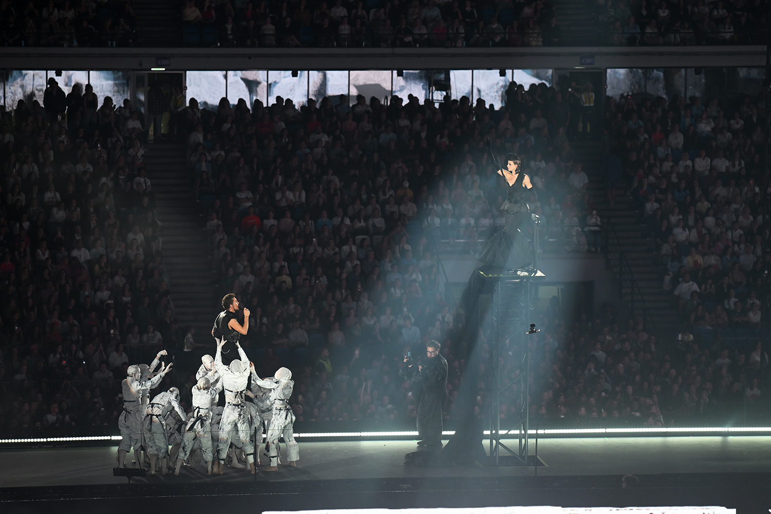gallery-photo